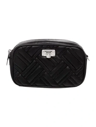 Pre-owned Michael Kors Quilted Shoulder Bag In Black