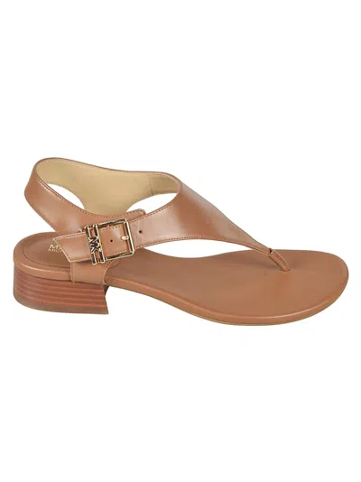 Michael Kors Robyn Flex Thong Sandals In Leather
