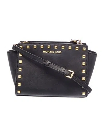 Pre-owned Michael Kors Rockstud Crossbody Bag In Black
