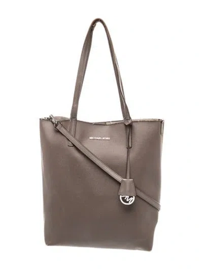 Pre-owned Michael Kors Saffiano Leather Bucket Bag In Grey