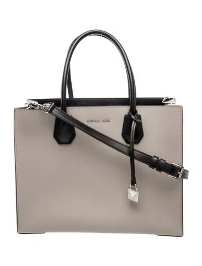 Pre-owned Michael Kors Saffiano Leather Shoulder Bag In Gray