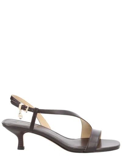 Michael Kors Sandalo Jaida Con Tacco In Brown