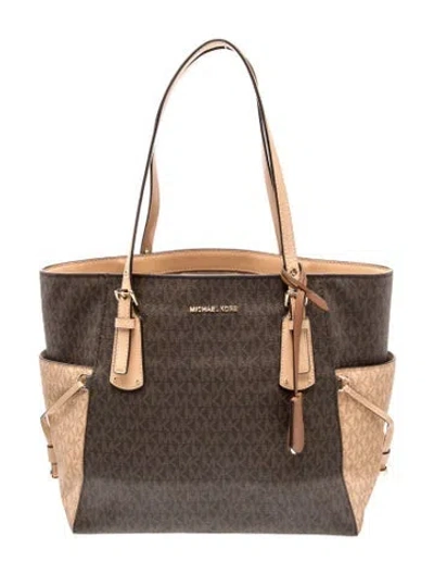 Pre-owned Michael Kors Shoulder Bag In Brown