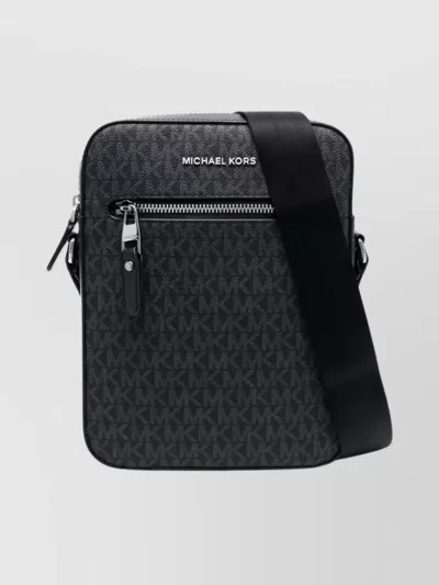 MICHAEL KORS SIGNATURE SHOULDER BAG ZIP POCKET