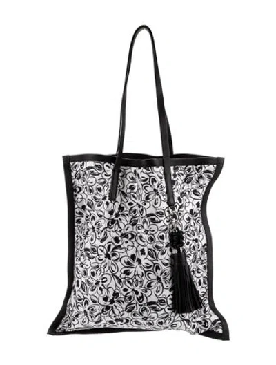 Pre-owned Michael Kors Silk Tote In Black