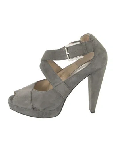 Pre-owned Michael Kors Suede Pumps In Gray