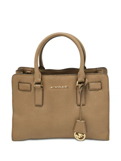 Pre-owned Michael Kors Vintage  Leather Handbag In Neutral