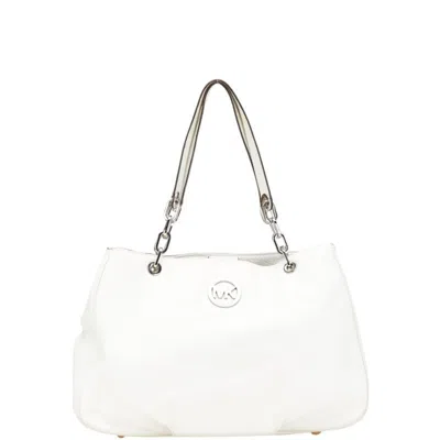 Pre-owned Michael Kors White Leather Tote Bag ()