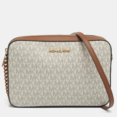 Pre-owned Michael Kors White/brown Signature Coated Canvas And Leather Large East West Jet Set Crossbody Bag