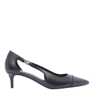 Michael Kors With Heel In Black