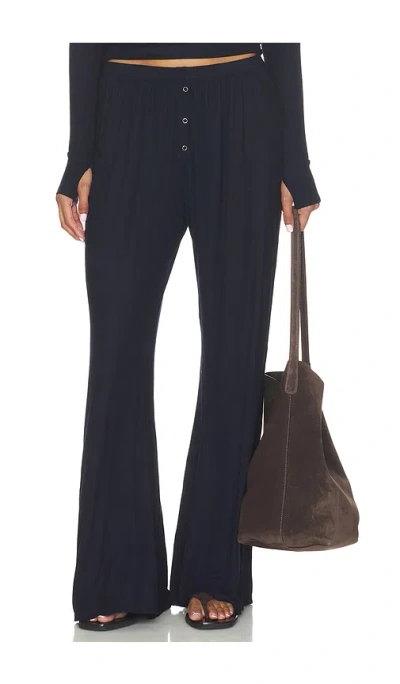 Michael Lauren Laguna Wide Leg Pant With Snaps In Navy