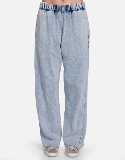 Michael Lauren Mabel Wide-leg Pant In Faded Denim In Multi