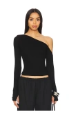 Michael Lauren Magdaleno Long Sleeve Asymmetrical Fitted Cold Shoulder Top In Black