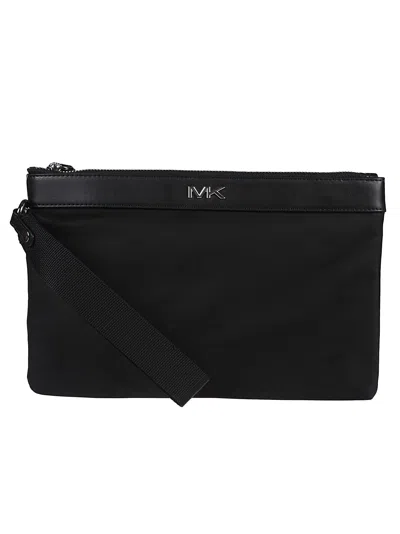 Michael Michael Kors Brooklyn Travel Pochette In Black