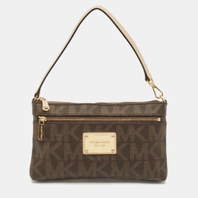 Pre-owned Michael Michael Kors Brown Signature Coated Canvas Pochette
