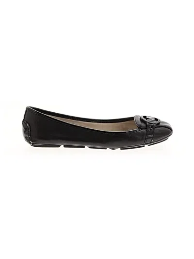Pre-owned Michael Michael Kors Flats In Black