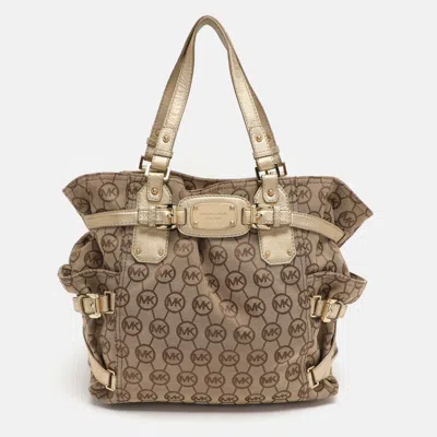 Pre-owned Michael Michael Kors Gansevoort Beige/gold Signature Canvas And Leather Tote In Sand