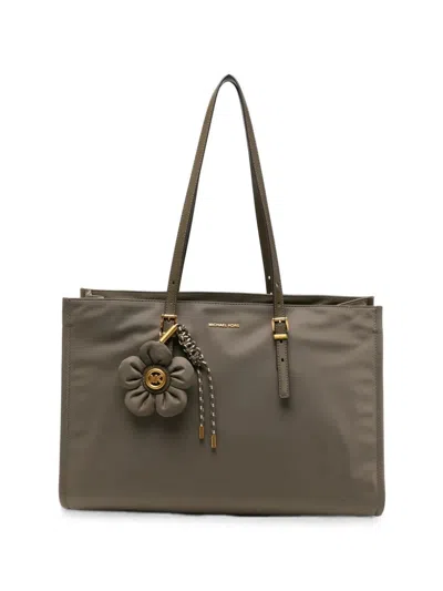 Michael Michael Kors Lg Bw Mf Tz Tote Bag With Charm In Brown