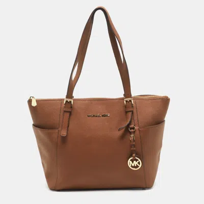 Pre-owned Michael Michael Kors Jet Set Medium Brown Saffiano Leather Top Zip Tote