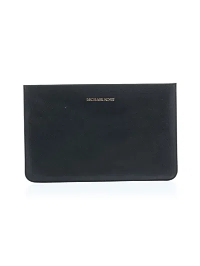Pre-owned Michael Michael Kors Leather Clutch In Black