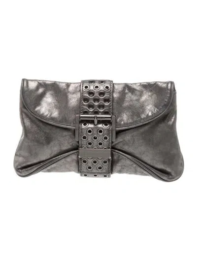 Pre-owned Michael Michael Kors Leather Clutch In Metallic/silver