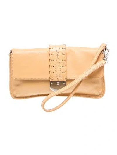 Pre-owned Michael Michael Kors Leather Clutch In Neutral