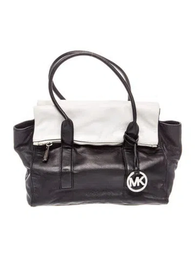 Pre-owned Michael Michael Kors Leather Shoulder Bag In Black