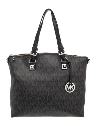 Pre-owned Michael Michael Kors Leather Tote In Black