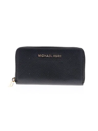 Pre-owned Michael Michael Kors Leather Wallet In Black