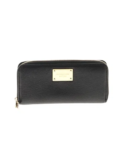 Pre-owned Michael Michael Kors Leather Wallet In Black