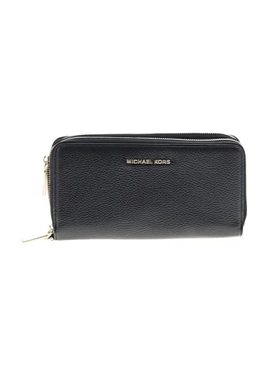 Pre-owned Michael Michael Kors Leather Wallet In Black