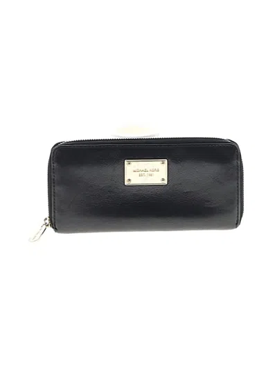 Pre-owned Michael Michael Kors Leather Wallet In Black