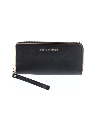 Pre-owned Michael Michael Kors Leather Wallet In Black