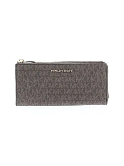 Pre-owned Michael Michael Kors Leather Wallet In Brown