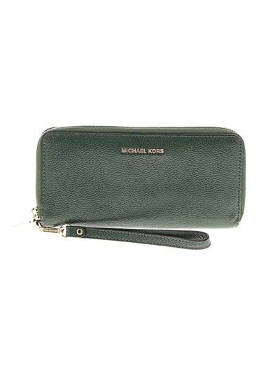 Pre-owned Michael Michael Kors Leather Wallet In Green