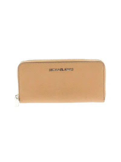Pre-owned Michael Michael Kors Leather Wallet In Tan