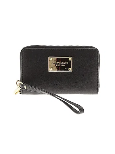 Pre-owned Michael Michael Kors Leather Wristlet In Black