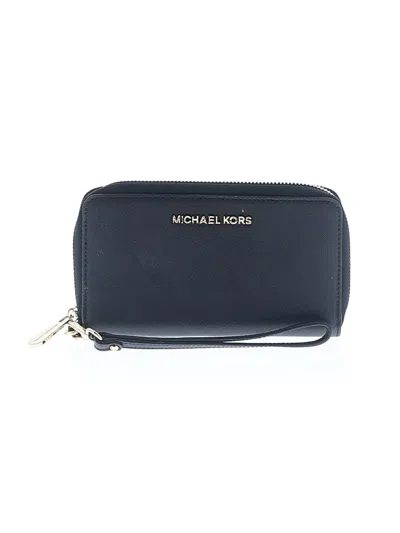Pre-owned Michael Michael Kors Leather Wristlet In Black