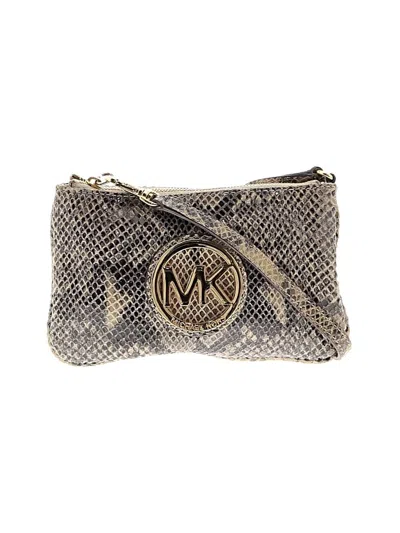 Pre-owned Michael Michael Kors Leather Wristlet In Brown