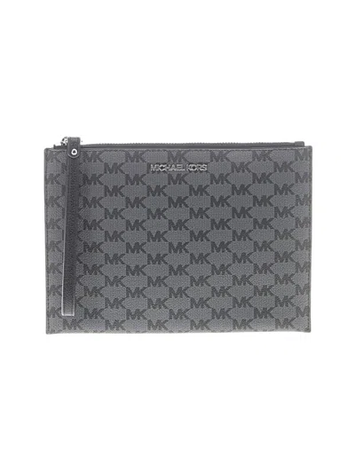Pre-owned Michael Michael Kors Leather Wristlet In Gray