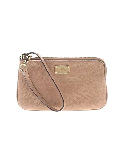 Pre-owned Michael Michael Kors Leather Wristlet In Tan