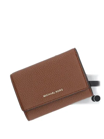 Michael Michael Kors Leather Zip-top Wallet In Brown
