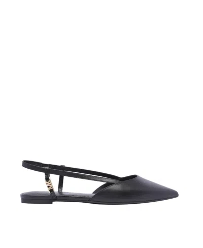 Michael Michael Kors Logo-plaque Leather Pumps In Black