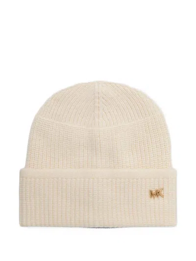 Michael Michael Kors Logo-plaque Ribbed-knit Beanie Hat In Neutral