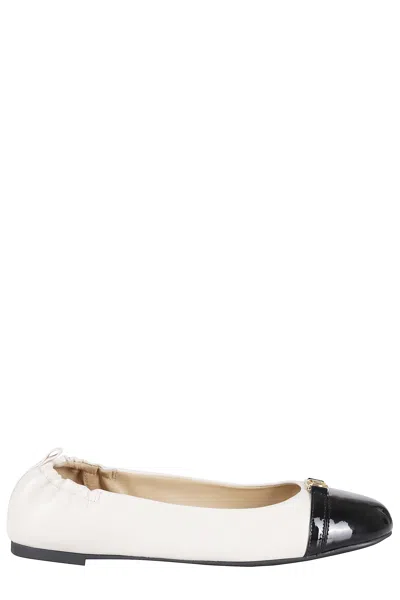 Michael Michael Kors Mandy Flex Ballet Ballet Flats In Beige Leather
