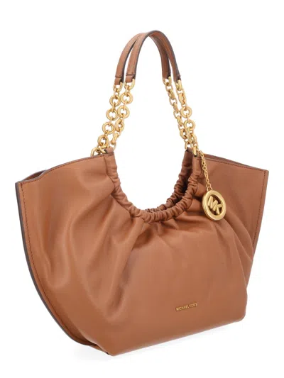 Michael Michael Kors Michael By Michael Kors Large Ruched Chain Shoulder Tote 36 Cm X 57 Cm X 13 Cm In Buff