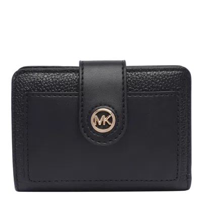 Michael Michael Kors Mk Charm Wallet In Black