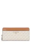Michael Michael Kors Jet Set Charm Purse In White