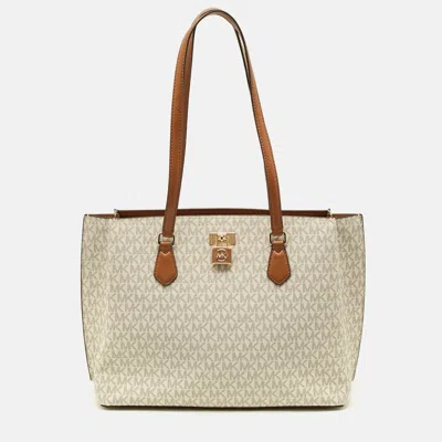 Pre-owned Michael Michael Kors Ruby White/brown Signature Coated Canvas And Leather Tote