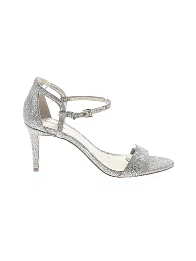 Pre-owned Michael Michael Kors Sandals In Gold